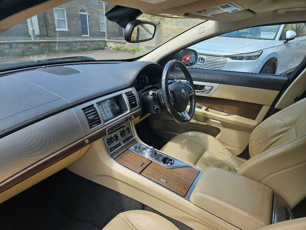 Jaguar XF 2.2D Luxury Euro 5 S S Grey #5