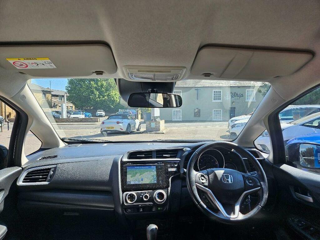Honda Jazz Jazz Se Navi I-vtec Cvt Red #9