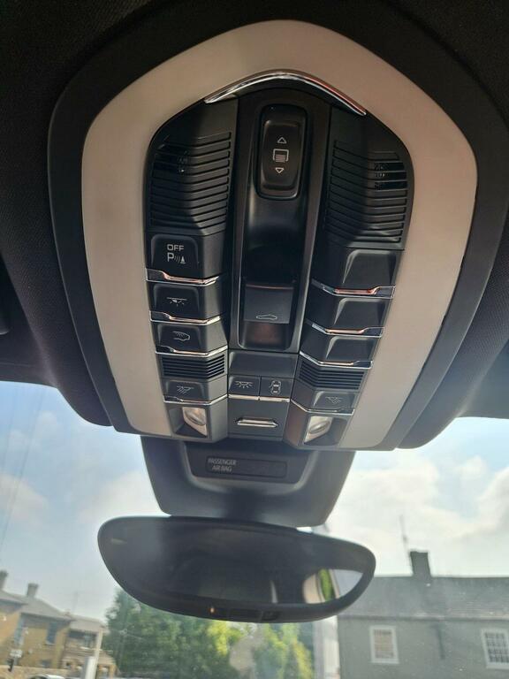 Porsche Macan 2018 2.0 Pdk 242 Bhp Black #21