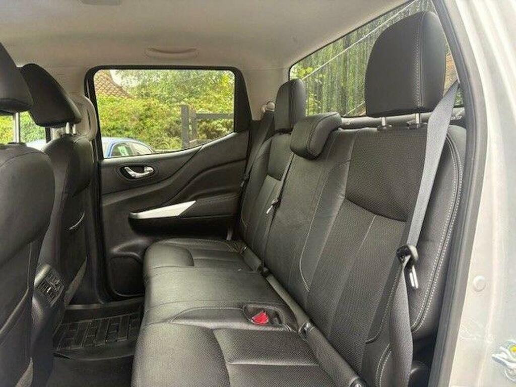 Nissan Navara 2.3 Dci Tekna 4Wd Euro 6 S S Silver #5