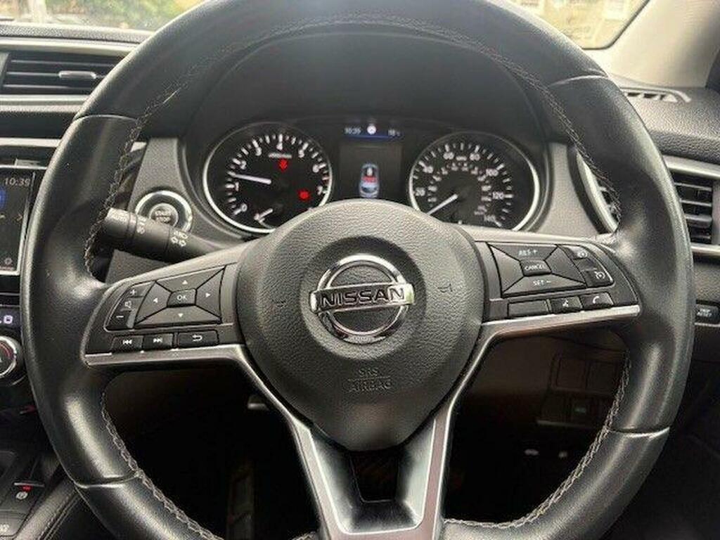 Nissan Qashqai Hatchback #8