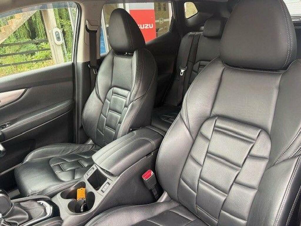 Nissan Qashqai Hatchback #22