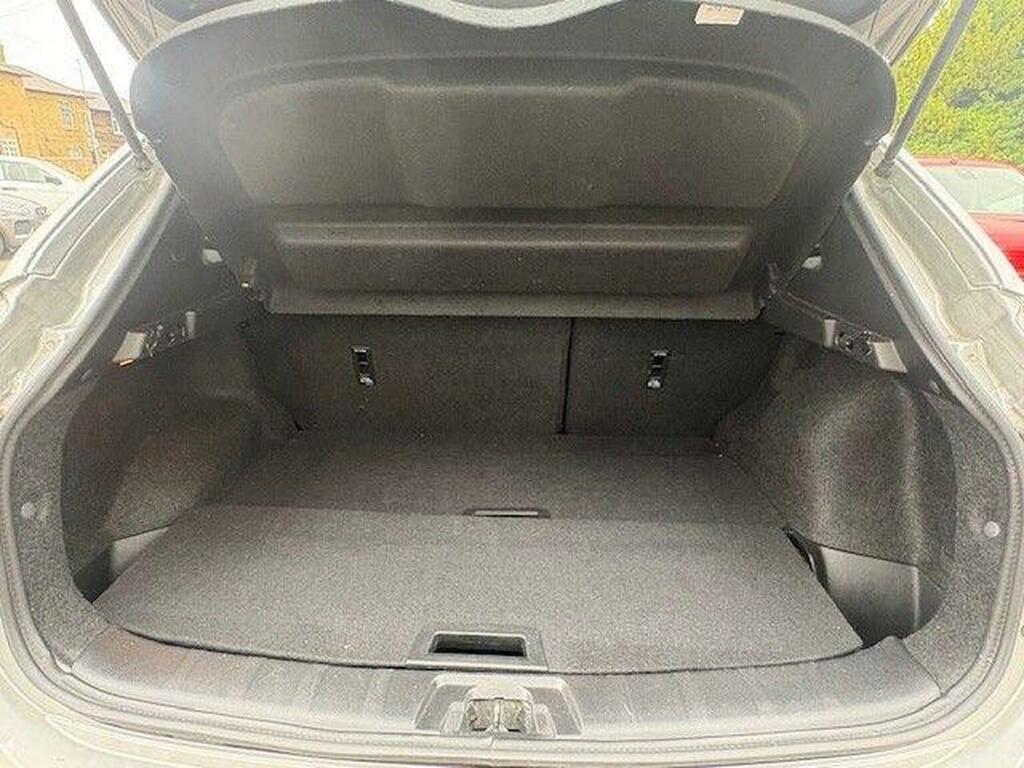 Nissan Qashqai Hatchback #9
