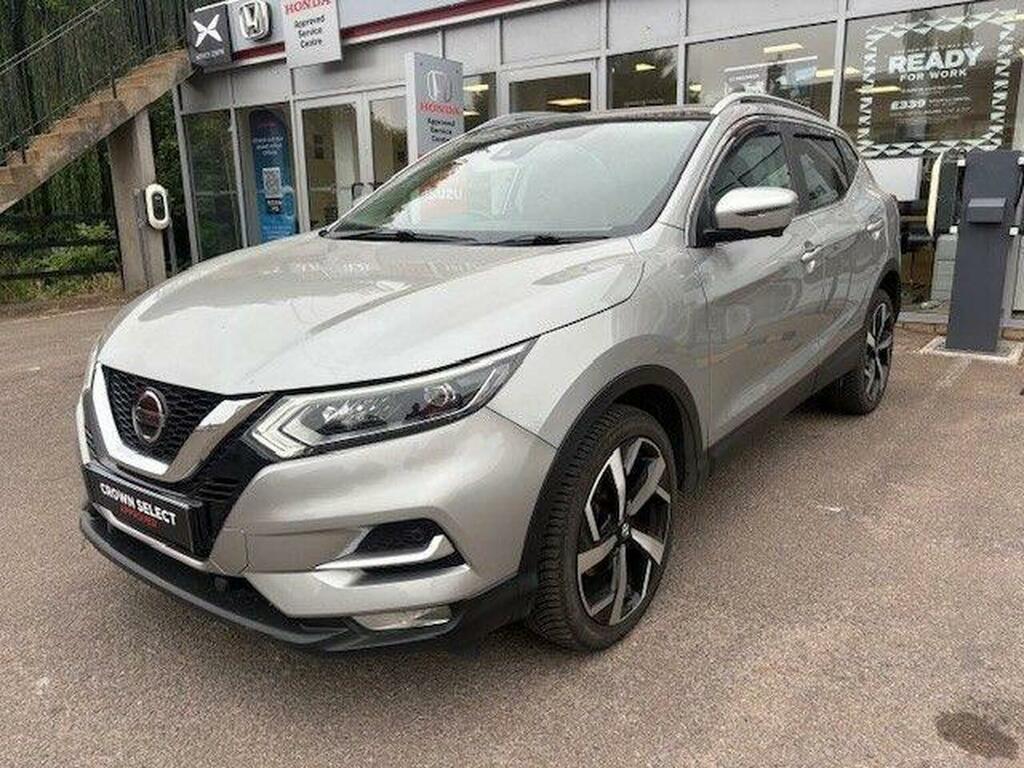 Nissan Qashqai Hatchback #23
