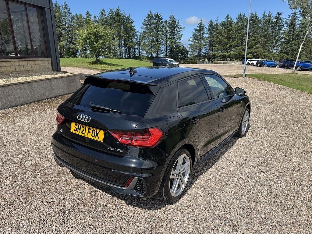 Audi A1 Hatchback SM21FOK Black #5