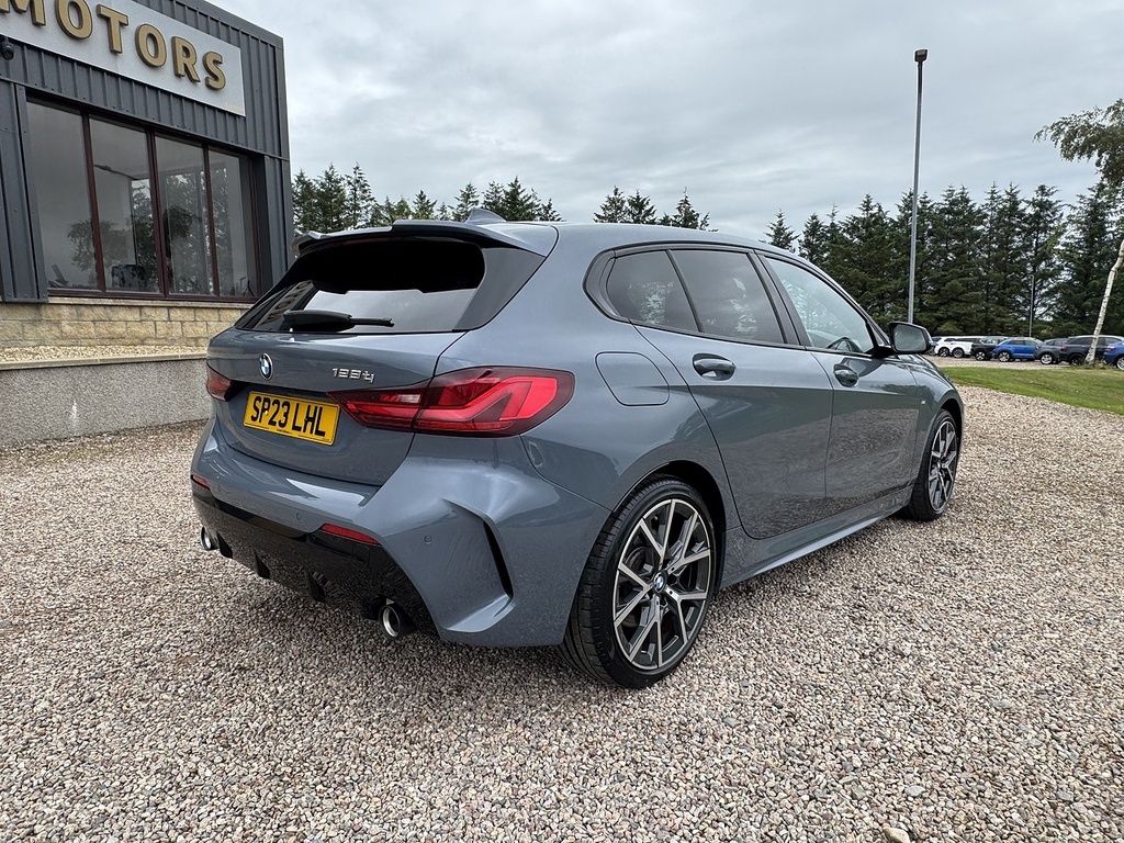 BMW 1 Series Hatchback SP23LHL #4