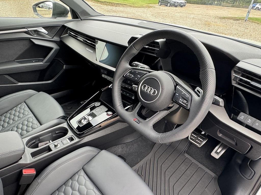 Audi RS3 2.5 Tfsi Vorsprung Sportback S Tronic Quattro Euro Black #16