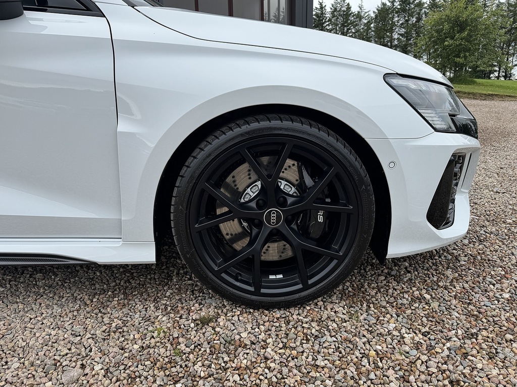 Audi RS3 2.5 Tfsi Vorsprung Sportback S Tronic Quattro Euro Black #14