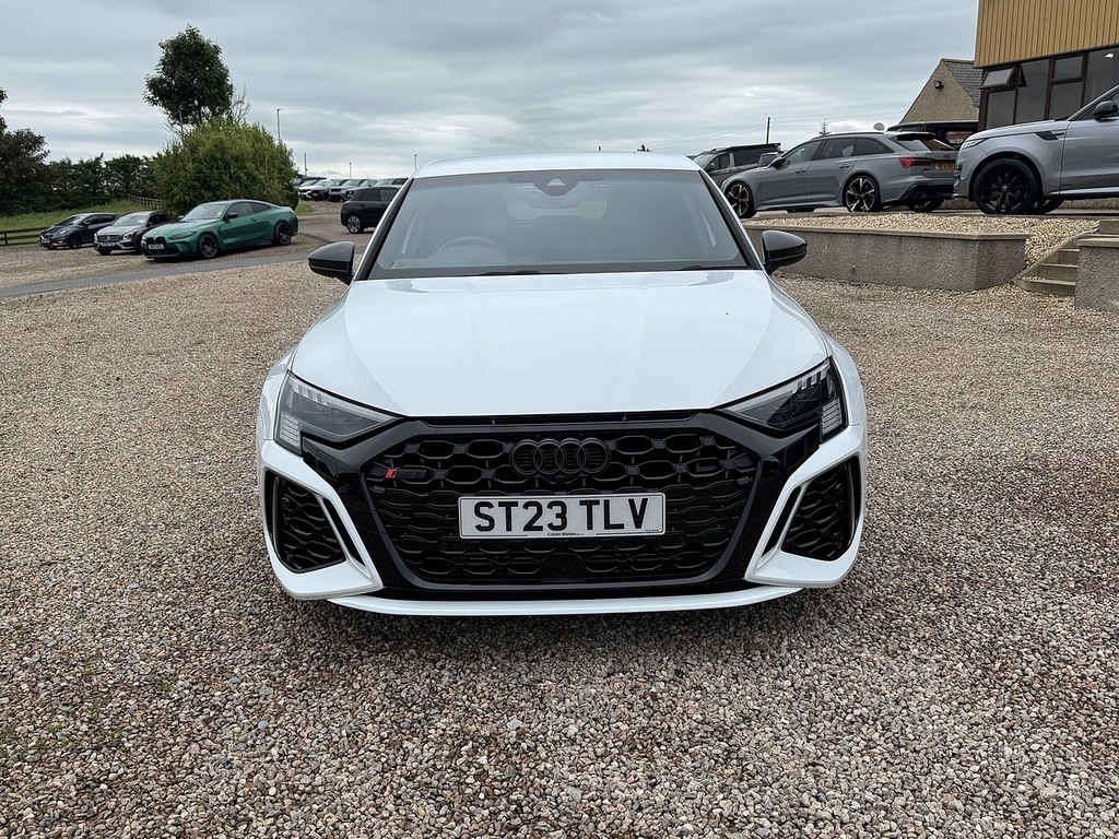 Audi RS3 2.5 Tfsi Vorsprung Sportback S Tronic Quattro Euro Black #12