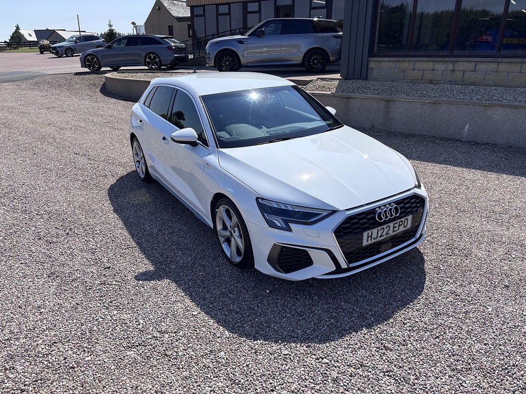 Audi A3 Hatchback HJ22EPO White