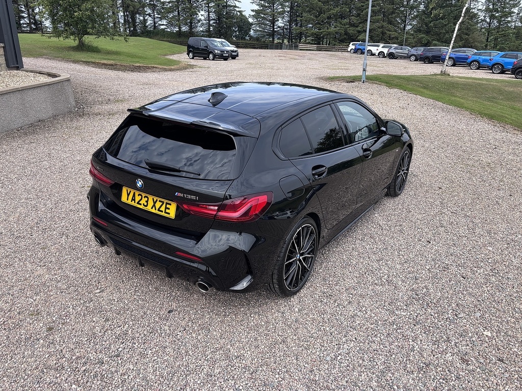 BMW 1 Series Hatchback YA23XZE Blue #5