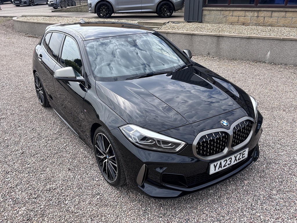 BMW 1 Series Hatchback YA23XZE Blue #2