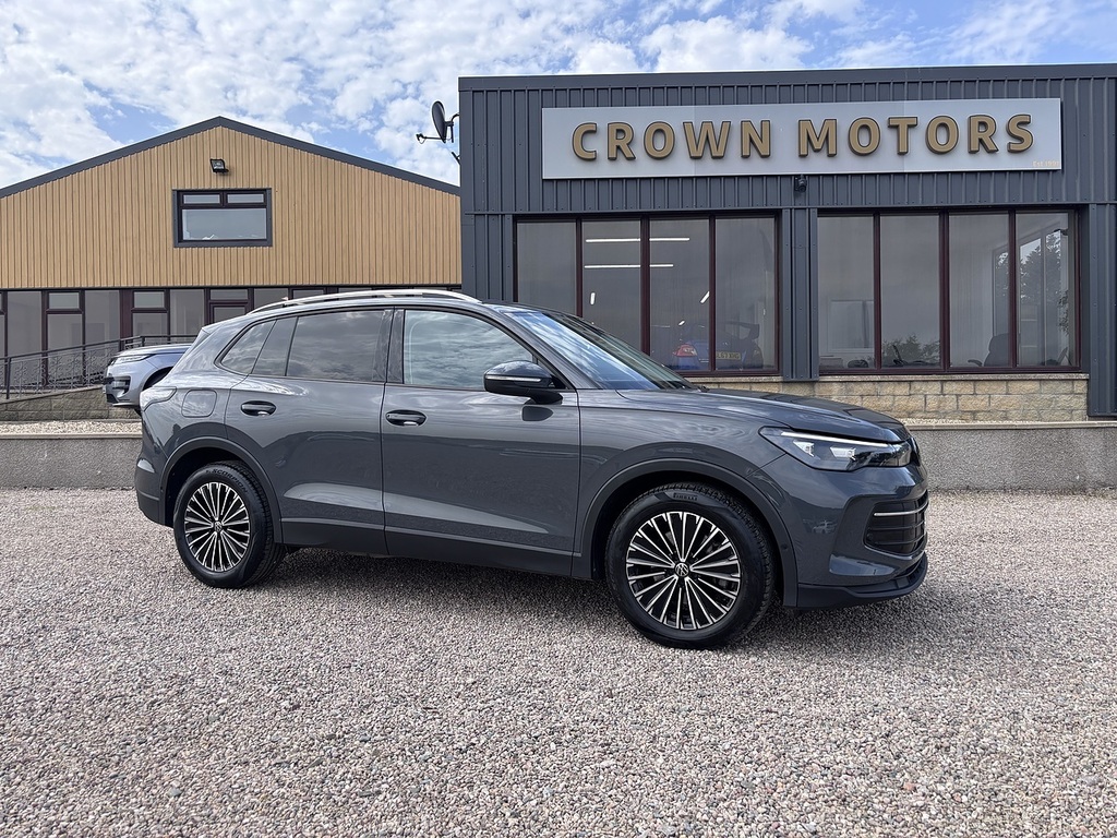 Volkswagen Tiguan Suv Grey