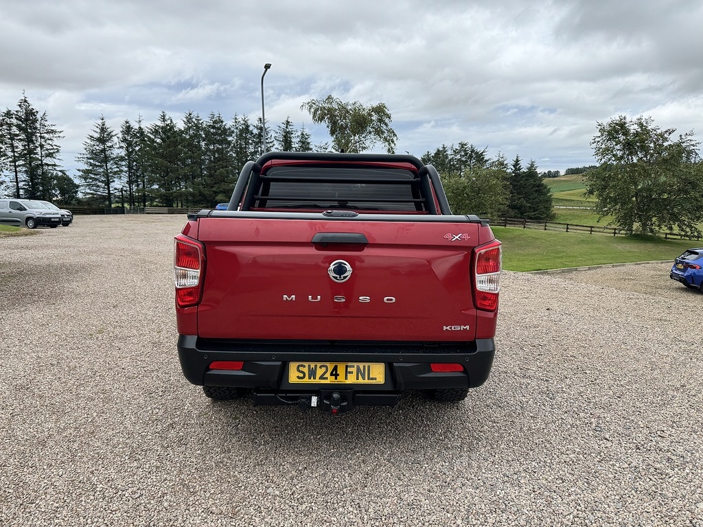 SsangYong Musso Pickup Red #6