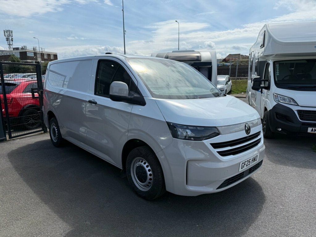 Volkswagen Transporter 2L Commerce White
