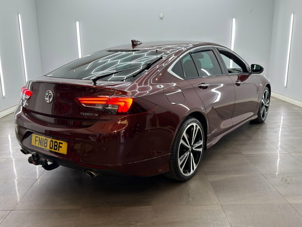 Vauxhall Insignia 2L Elite Nav Red #4