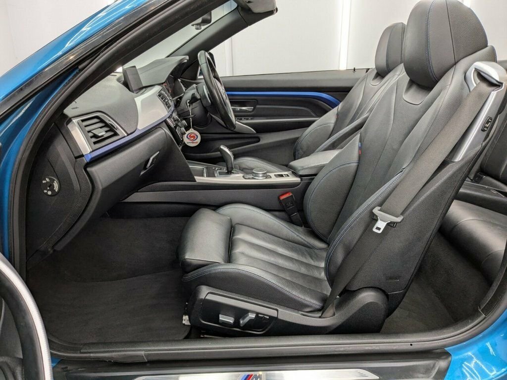 BMW 4 Series Hatchback Blue #15