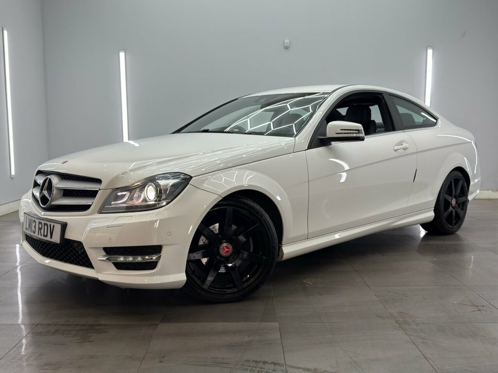 Mercedes-Benz C Class 2.1L Amg Sport White #3