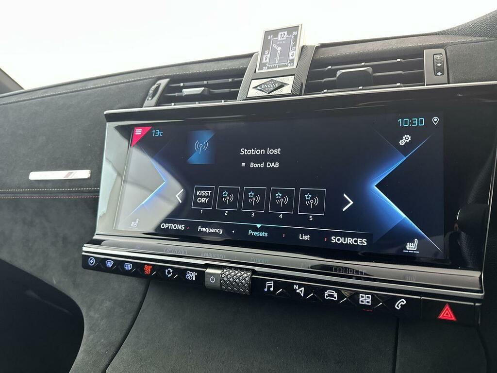 DS DS 7 Crossback E Tense Performance Line Grey #27