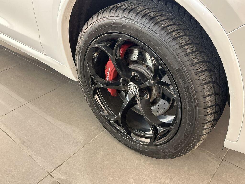 Alfa Romeo Stelvio 2.2 Td Nero Edizione Q4 Awd Euro 6 Ss Red #29