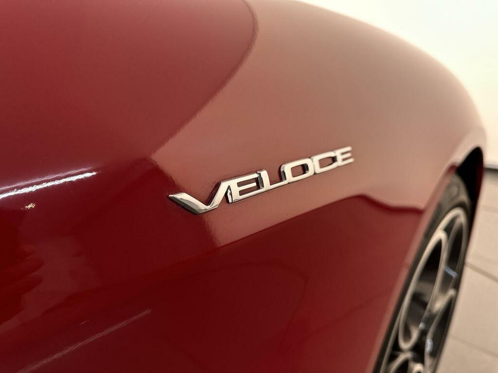 Alfa Romeo Giulia 2.0T Tributo Italiano Saloon Euro #40