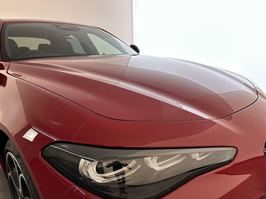 Alfa Romeo Giulia 2.0T Tributo Italiano Saloon Euro #36