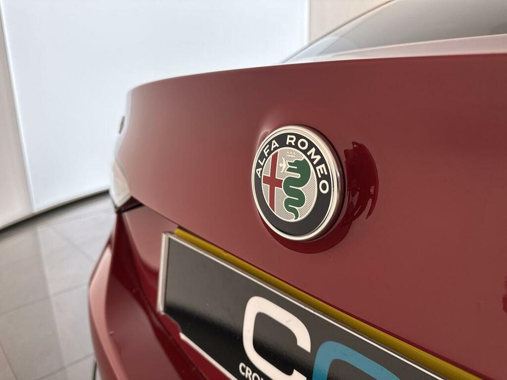 Alfa Romeo Giulia 2.0T Tributo Italiano Saloon Euro #48