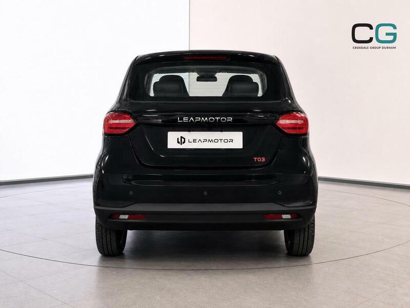 Leapmotor T03 37.3Kwh Auto 5dr Black #5