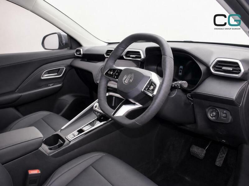 MG ZS 72.6Kwh Trophy Black #8