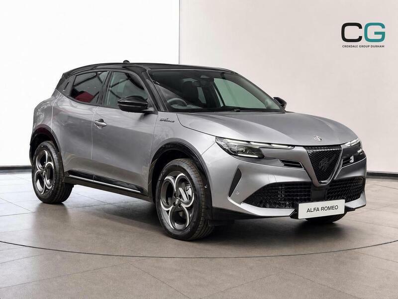 Alfa Romeo Junior 1.2 Mhev Ibrida Intensa E-dct Euro 6 Ss Black