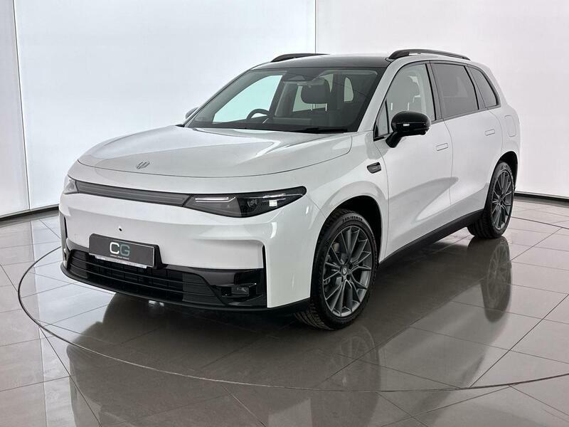 Leapmotor C10 69.9Kwh Auto 5dr White #4