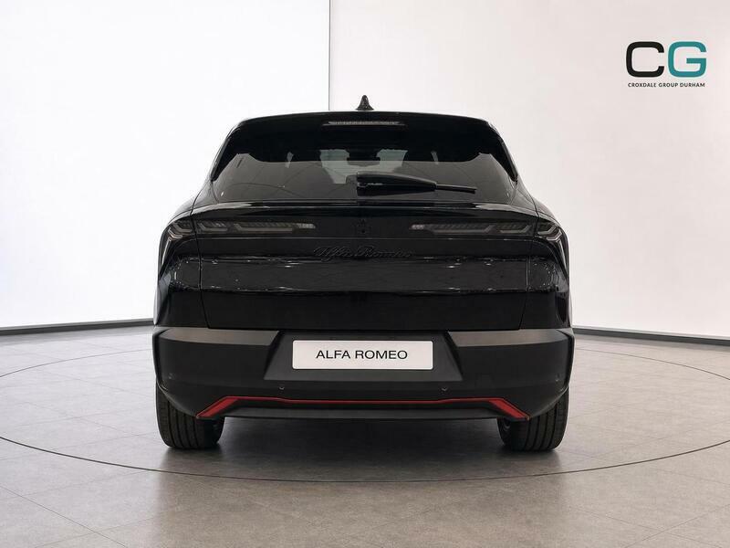 Alfa Romeo Junior 54Kwh Elettrica Veloce Black #5