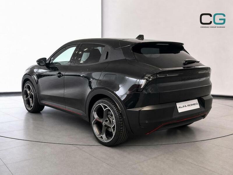 Alfa Romeo Junior 54Kwh Elettrica Veloce Black #4
