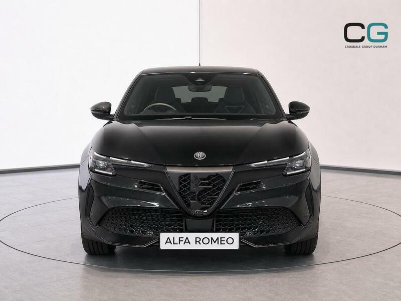 Alfa Romeo Junior 54Kwh Elettrica Veloce Black #2