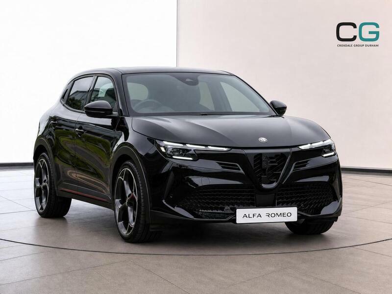 Alfa Romeo Junior 54Kwh Elettrica Veloce Black