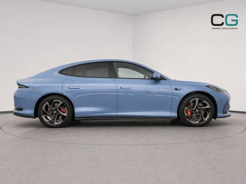 MG IM5 100Kwh Performance Saloon 4Wd Blue #3