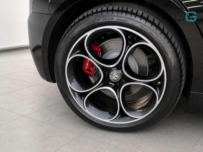 Alfa Romeo Giulia 2.0T Intensa Euro 6 Ss Black #6