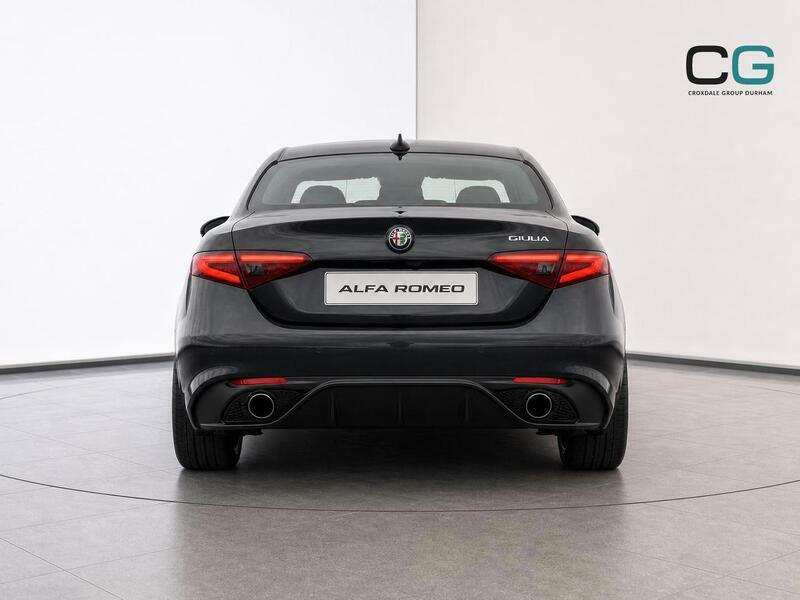 Alfa Romeo Giulia 2.0T Intensa Euro 6 Ss Black #5