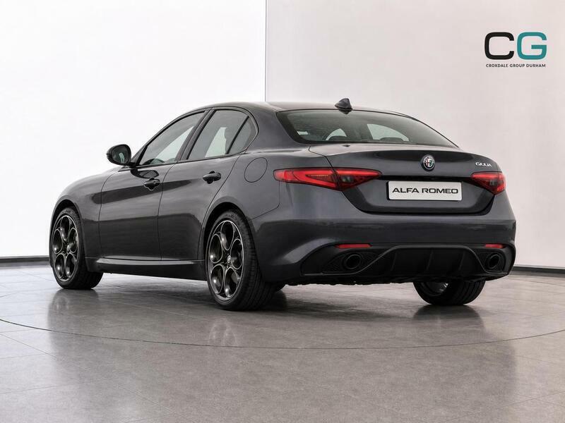 Alfa Romeo Giulia 2.0T Intensa Euro 6 Ss Black #4