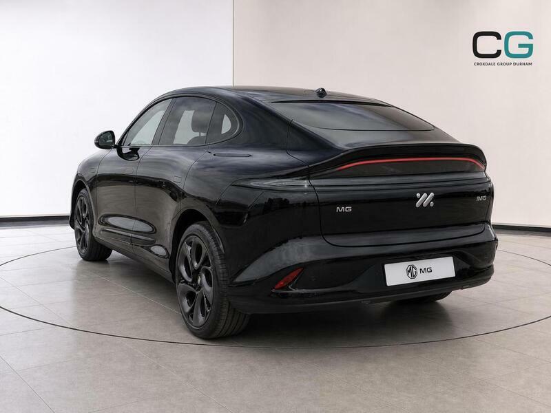 MG IM6 100Kwh Performance 4Wd Black #4