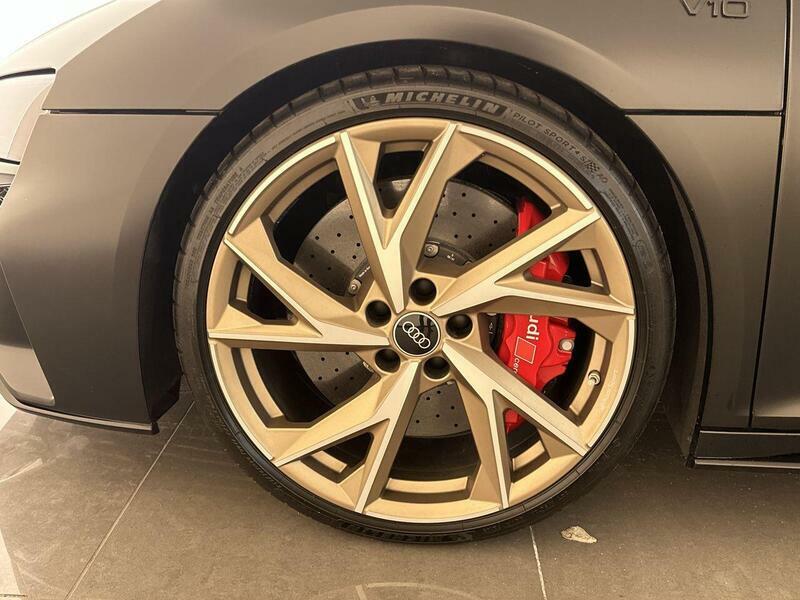 Audi R8 5.2L V10 Performance Quattro Edition 620 Bhp Yellow #40