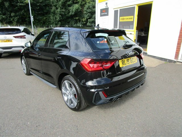 Audi A1 2.0 Tfsi 40 S Line Competition Sportback Petro RL19BZJ Black #5