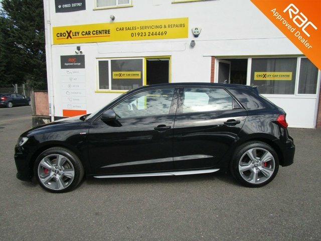 Audi A1 2.0 Tfsi 40 S Line Competition Sportback Petro RL19BZJ Black #4