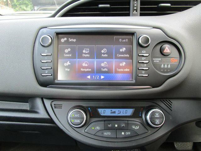 Toyota Yaris 1.5 Vvt-i Y20 Cvt Bi-tone Blue #23