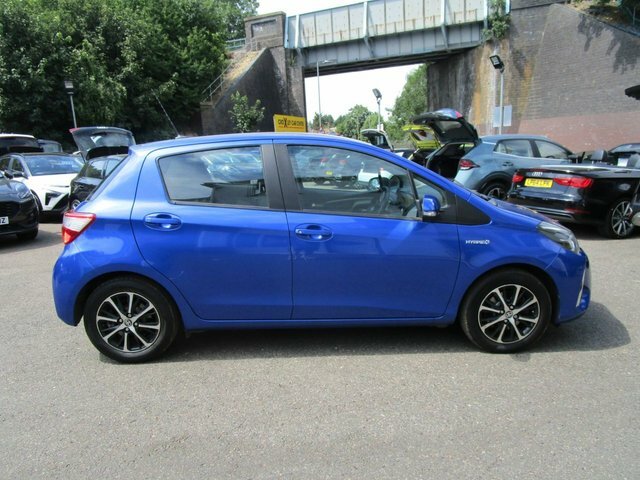 Toyota Yaris 1.5 Vvt-i Y20 Cvt Bi-tone Blue #8