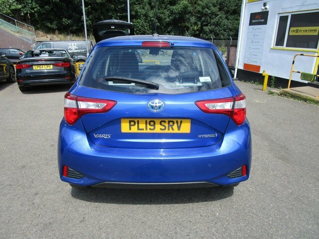 Toyota Yaris 1.5 Vvt-h Icon Tech Hatchback Hybrid E- Blue #6