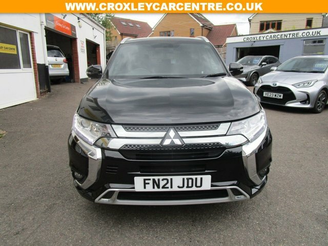 Mitsubishi Outlander 2.4H Twinmotor 13.8Kwh Dynamic Suv Plug Black #2