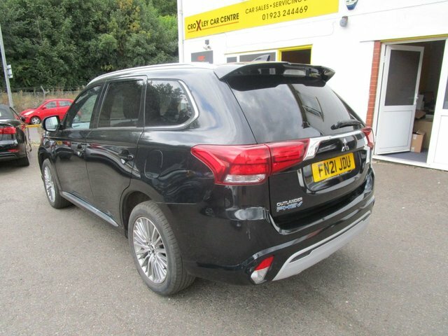 Mitsubishi Outlander 2.4H Twinmotor 13.8Kwh Dynamic Suv Plug Black #6