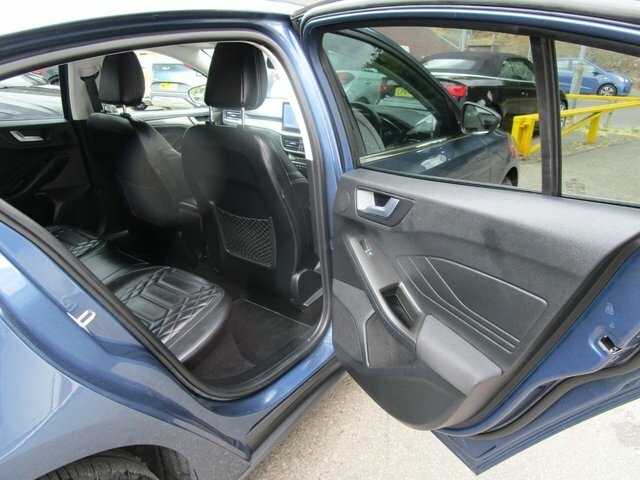 Ford Focus 1.0T Ecoboost Mhev St-line X Edition Hatchback Black #14