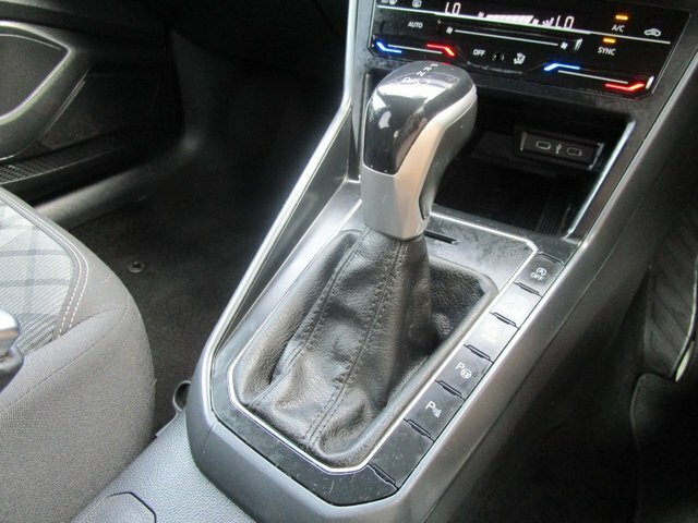 Volkswagen Taigo Hatchback Silver #27